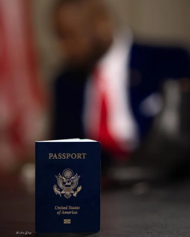 Popular social media influencer, Tunde Ednut, is now an American citizen 🇺🇸